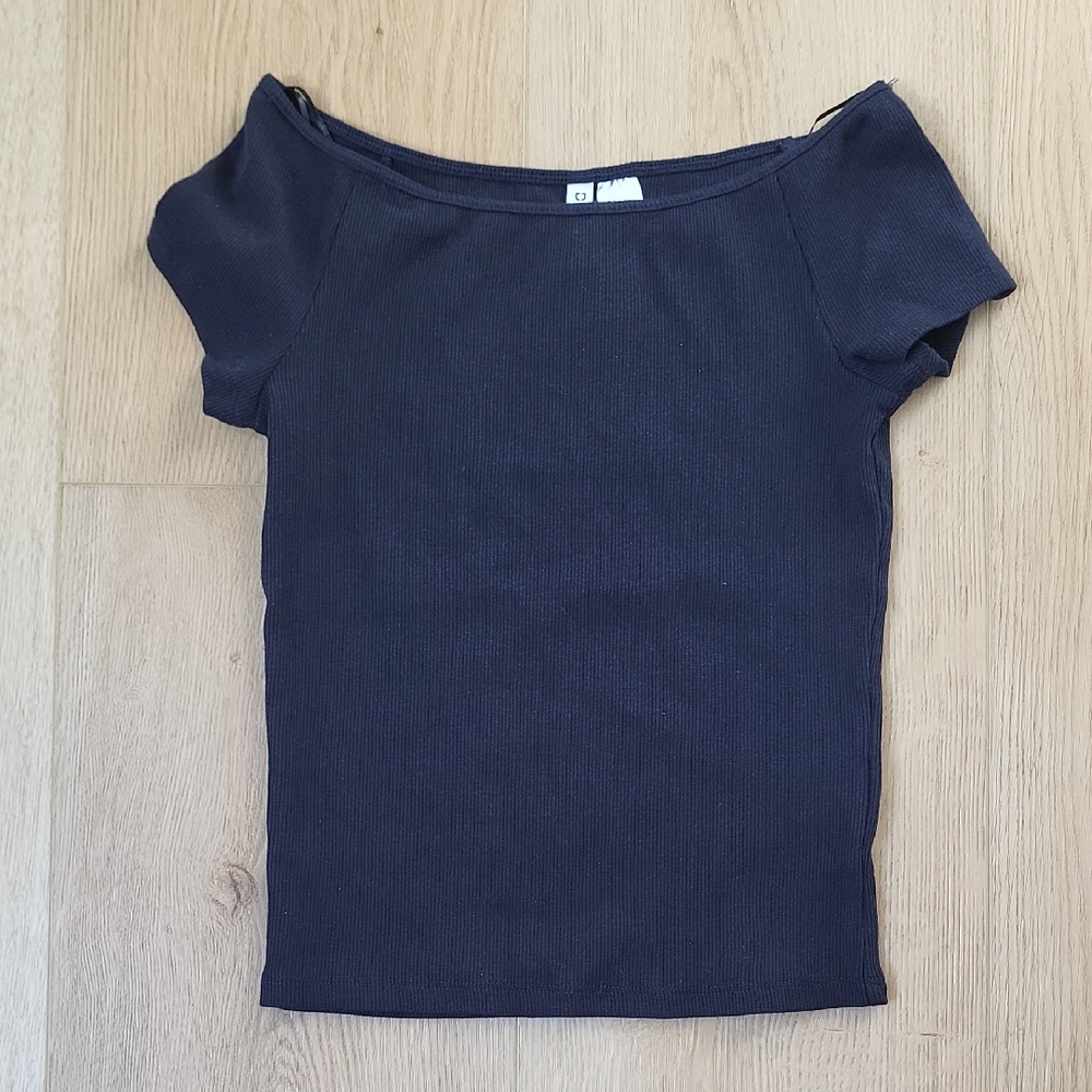Divided Black Off-Shoulder Blouse